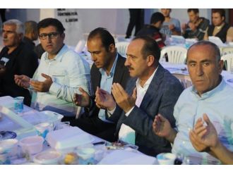 Başkan Duruay, Vatandaşlarla İftar Sofrasında Buluştu