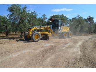 Gömeç Belediyesi’nde Yol Seferberliği