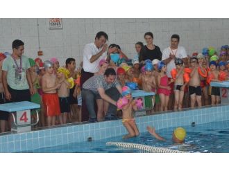 İkinci Dönem Acemi Yüzme Kursu Başladı