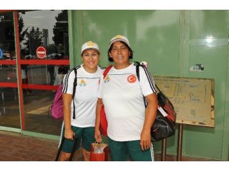 Çocuk Gelinler Olmasın Diye Manş Denizi’ni Yüzerek Geçecekler