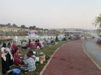 Şahinbey’in Parkları Dolup Taşıyor