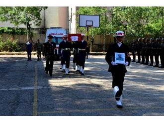 Şehit Er Şahabettin Atak İçin Askeri Tören Düzenlendi