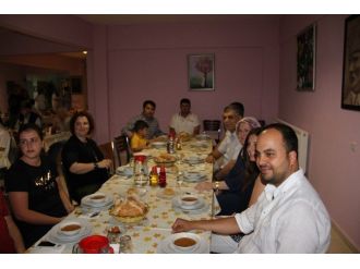 Bisiad’tan İftar Yemeği