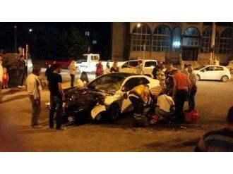 Afyonkarahisar’da Trafik Kazası: 4 Yaralı