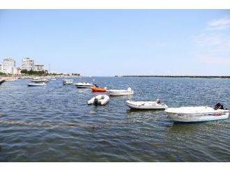 Kurupelit Yat Limanı İnşaatı Devam Ediyor