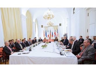 İran’ın Nükleer Müzakerelerinde Görüşmeler Son Hız Devam Ediyor