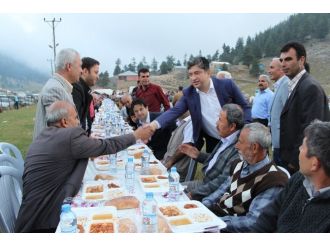 Kısacık, Göller Yaylası’nda İftara Katıldı