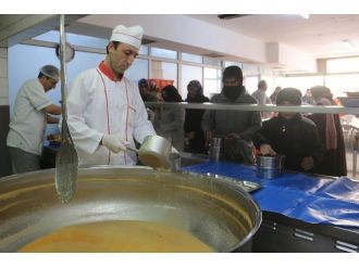 Büyükşehir Belediyesi Aşevi Fitre Ve Zekât Bağışlarınızı Bekliyor