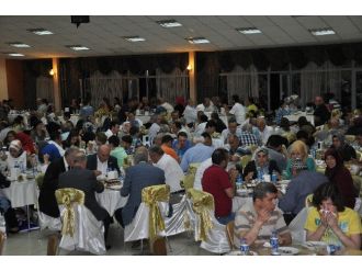 Ak Parti İftarda Buluştu