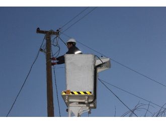 Dicle Edaş’ı Aşırı Sıcaklar Da Engelleyemedi