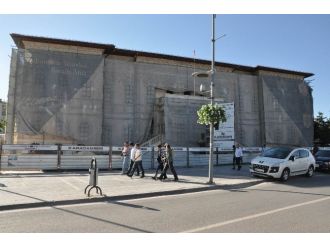 Kongre Müzesi’nin Orijinal Resimli Brandası Kaldırılıyor