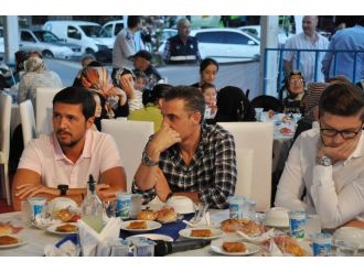 Bjk Yöneticileri İftar Çadırına Konuk Oldu