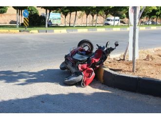 Ters Yönden İlerleyen Araç Dehşet Saçtı: 2 Ölü