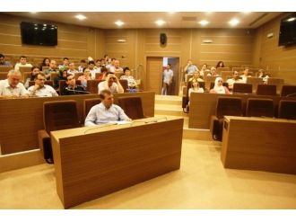 Büyükşehir’de Bayram Öncesi Memur Personele Performans Ödemesi