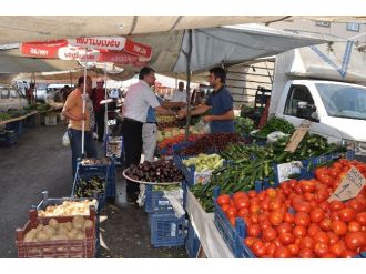 Pazarcı Esnafından Başkan Turgut’a Teşekkür
