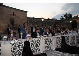 Sokollu Mehmet Paşa Külliyesi’nde İftar