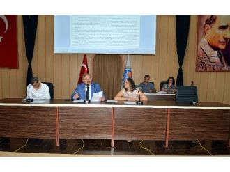 Akdeniz Belediye Meclisi Toplandı