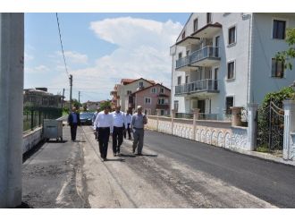 Yeşilyurt Mahallesi Simge Sokak Parke Taşlarıyla Kaplanıyor