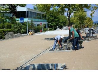 Sapanca Sahilinde Onarım Ve Düzenleme Çalışmaları Devam Ediyor