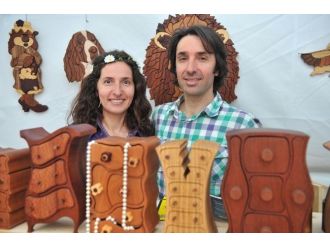 Ahşaba Sanatsal Dokunuşlar Hamamönü’nde