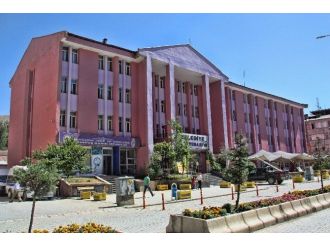 Hakkari’de Üniversite Adaylarına Ücretsiz Danışmanlık Hizmeti