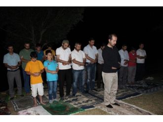 Sıngıtur Dağı’nda Teravih Namazı Kılındı