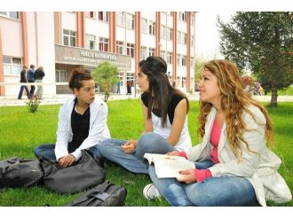 Erciyes Üniversitesi’nden Başarıya Tam Destek
