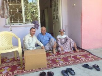 Maddi Durumu İyi Olmayan Ailelere Yardım Kolileri Ulaştırılıyor