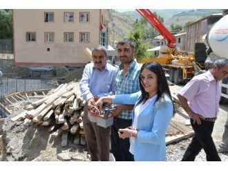 Çatak Belediyesi Kültür Merkezi’nin Temelini Attı