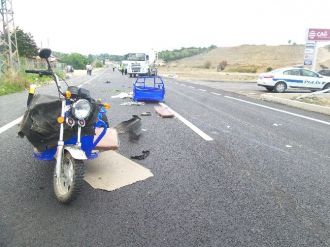 Motosiklet İle Otomobil Çarpıştı: 1 Yaralı