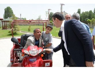 Patnos Belediye Başkanı Akbay Engelleri Unutmadı