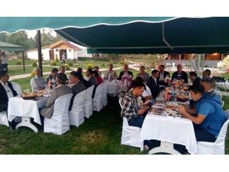 Daday Muhtarlar Derneği’nden Kaymakam Zafer Sağ’a Son İftar Programı