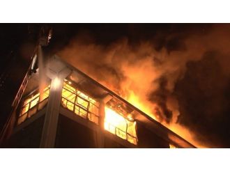 Hastahane Yanında Çıkan Yangın Büyük Endişe Yarattı