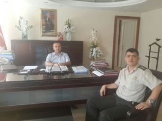 Tayini Çıkan Enginar, Kaymakam İle Vedalaştı