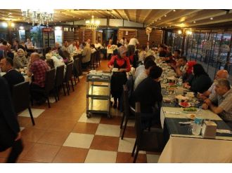 Görele’de Gazi Ve Şehit Ailelerine İftar