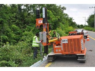 5 Bin Metrelik Yola Oto Korkuluğu