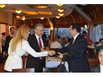 Genç, Meclis Üyeleriyle İftarda Buluştu