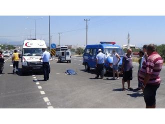 Önce Yayaya, Sonra Araca Çarpıp Takla Attı: 1 Ölü 1 Yaralı