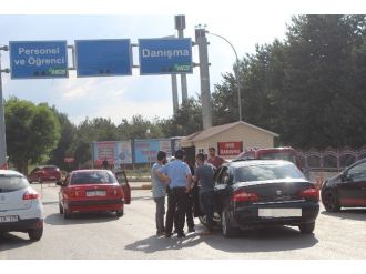 Üniversitede Özel Güvenlik Görevlilerine Saldırı