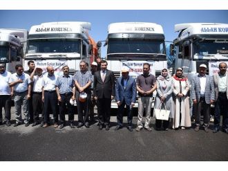 Suriye’ye 4 Tır Yardım