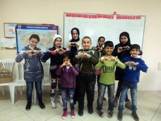 Suriyeli Çocuklar Türkçe Konuşmayı Öğrendi