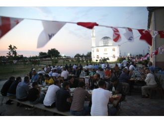 Tika Gürcistan’da Yaşayan Karapapak Türklerine Sahip Çıkıyor