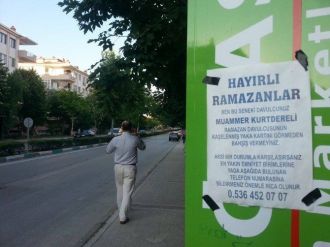 Ramazan Davulcusundan Afişle İlginç Uyarı...