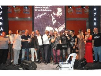 Kayahan Güzelyurt Festivali’nde Şarkılarıyla Anıldı