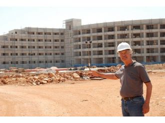 Yol Sorunu Didimli Turizmciyi Kara Kara Düşündürüyor