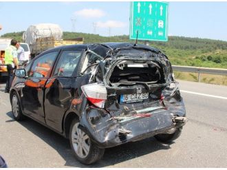 Tem Otoyolu’ndaki Zincirleme Kaza Trafiği Felç Etti