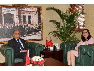 Kktc Mersin Konsolosu İnanıroğlu’ndan Vali Büyük’e Ziyaret