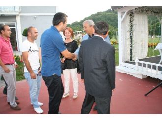 Devrek’te Meclis Üyeleri Ve Belediye Personeli İftar Yemeğinde Bir Araya Geldi