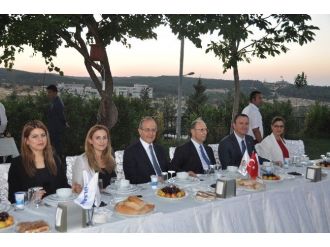 Topçuoğlu Otomotiv Çalışanları İftarda Buluştu