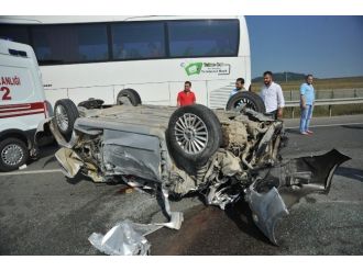 Bursa’da Otomobil Takla Attı: 1’i Ağır 4 Yaralı
